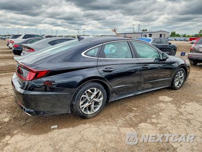 Trzecie zdjęcie samochodu z tyłu: 2021 HYUNDAI SONATA SEL VIN:5NPEF4JA5MH124843 - miniatura