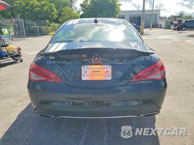 Zdjęcie 6 z 12 samochodu: 2018 MERCEDES-BENZ CLA 250 VIN:WDDSJ4EBXJN512043 - miniatura