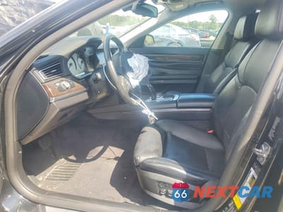 Zdjęcie 7 z 13 samochodu: 2010 BMW 750 I XDRIVE VIN:WBAKC6C53AC393368 - miniatura