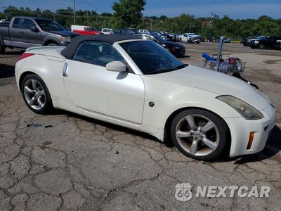 Czwarte zdjęcie samochodu z boku: 2008 NISSAN 350Z ENTHUSIAST VIN:JN1BZ36A28M850784 - miniatura