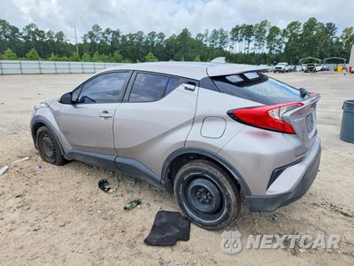 Drugie zdjęcie samochodu z przodu: 2019 TOYOTA C-HR LE VIN:NMTKHMBX2KR068253 - miniatura