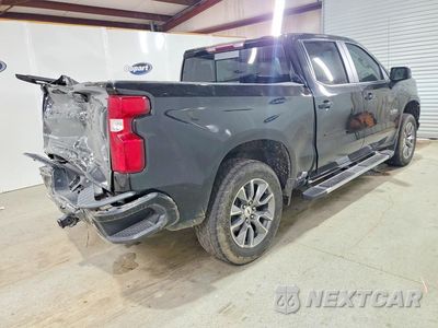Trzecie zdjęcie samochodu z tyłu: 2022 CHEVROLET SILVERADO LTD K1500 RST VIN:1GCUYEEL9NZ107464 - miniatura