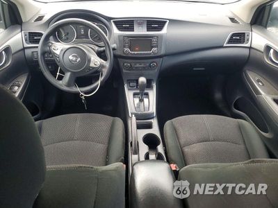 Zdjęcie 8 z 12 samochodu: 2018 NISSAN SENTRA S VIN:3N1AB7AP9JY329521 - miniatura