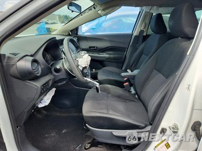 Zdjęcie 7 z 13 samochodu: 2023 NISSAN KICKS S VIN:3N1CP5BVXPL550918 - miniatura