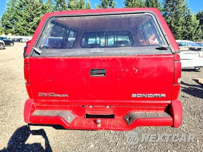 Zdjęcie 6 z 12 samochodu: 1995 GMC SONOMA VIN:1GTCS1441S8501106 - miniatura