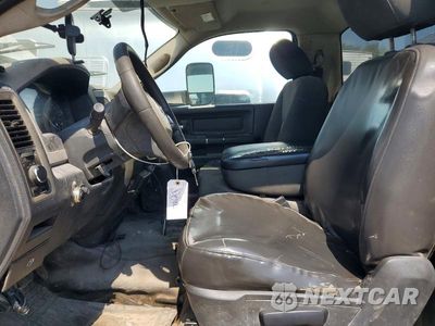 Zdjęcie 7 z 13 samochodu: 2011 DODGE RAM 5500 ST VIN:3D6WA7EL2BG573994 - miniatura