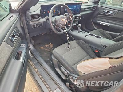 Zdjęcie 8 z 12 samochodu: 2025 FORD MUSTANG VIN:1FA6P8TH5S5131426 - miniatura