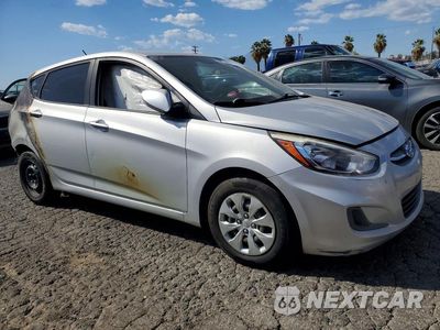 Czwarte zdjęcie samochodu z boku: 2017 HYUNDAI ACCENT SE VIN:KMHCT5AE3HU342733 - miniatura