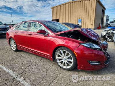 Czwarte zdjęcie samochodu z boku: 2015 LINCOLN MKZ HYBRID VIN:3LN6L2LUXFR600945 - miniatura