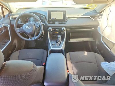 Zdjęcie 8 z 13 samochodu: 2025 TOYOTA RAV4 LE VIN:JTMMWRFV1SD300603 - miniatura