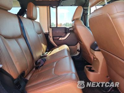 Zdjęcie 11 z 14 samochodu: 2017 JEEP WRANGLER UNLIMITED SAHARA VIN:1C4HJWEG5HL605716 - miniatura