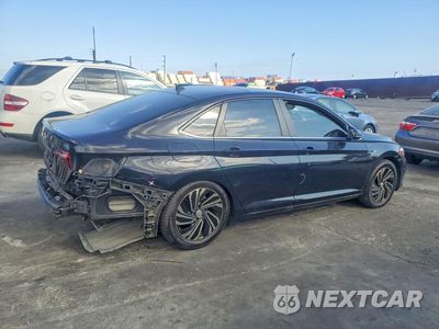 Trzecie zdjęcie samochodu z tyłu: 2019 VOLKSWAGEN JETTA SEL PREMIUM VIN:3VWG57BU0KM166217 - miniatura