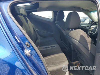 Zdjęcie 10 z 12 samochodu: 2016 HYUNDAI VELOSTER BASE VIN:KMHTC6AD6GU295290 - miniatura