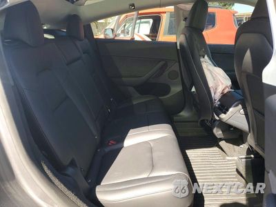 Zdjęcie 10 z 13 samochodu: 2025 TESLA MODEL Y VIN:7SAYGDED0SF231067 - miniatura