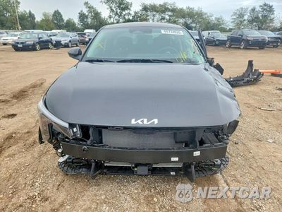 Piąte zdjęcie samochodu w środku: 2026 KIA K4 LX VIN:3KPFT4DE9TE365061 - miniatura