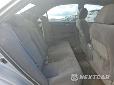 Zdjęcie 10 z 12 samochodu: 2005 TOYOTA CAMRY LE VIN:4T1BE32K85U076894 - miniatura