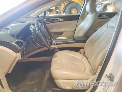 Zdjęcie 7 z 12 samochodu: 2017 LINCOLN MKZ RESERVE VIN:3LN6L5F99HR662431 - miniatura
