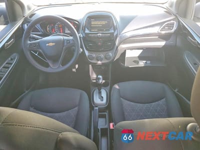 Zdjęcie 8 z 13 samochodu: 2020 CHEVROLET SPARK 1LT VIN:KL8CD6SA0LC445389 - miniatura