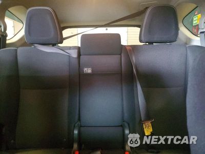 Zdjęcie 10 z 13 samochodu: 2016 TOYOTA RAV4 HV XLE VIN:JTMRJREV1GD000380 - miniatura