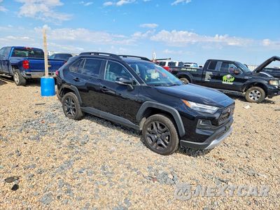 Czwarte zdjęcie samochodu z boku: 2022 TOYOTA RAV4 ADVENTURE VIN:2T3J1RFVXNW277881 - miniatura
