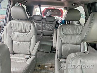 Zdjęcie 10 z 13 samochodu: 2010 HONDA ODYSSEY EXL VIN:5FNRL3H67AB080120 - miniatura