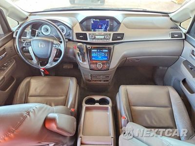 Zdjęcie 8 z 13 samochodu: 2015 HONDA ODYSSEY TOURING VIN:5FNRL5H90FB002209 - miniatura
