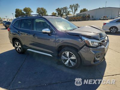 Czwarte zdjęcie samochodu z boku: 2020 SUBARU FORESTER TOURING VIN:JF2SKAXC0LH528993 - miniatura