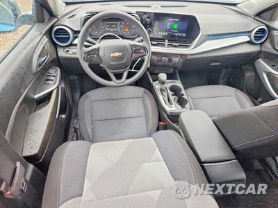 Zdjęcie 8 z 13 samochodu: 2026 CHEVROLET TRAX LS VIN:KL77LFEP1TC058486 - miniatura