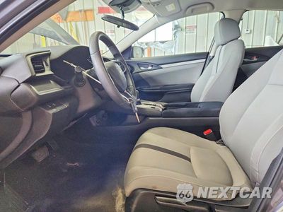Zdjęcie 7 z 12 samochodu: 2019 HONDA CIVIC LX VIN:19XFC2F61KE027386 - miniatura