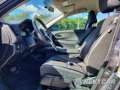 Zdjęcie 7 z 14 samochodu: 2022 HONDA HR-V LX VIN:3CZRU6H37NM733223 - miniatura