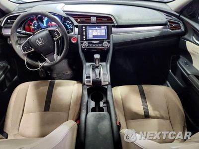 Zdjęcie 8 z 12 samochodu: 2016 HONDA CIVIC EX VIN:2HGFC1F33GH631843 - miniatura