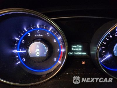 Zdjęcie 9 z 12 samochodu: 2013 HYUNDAI SONATA LIMITED VIN:5NPEC4AC2DH542514 - miniatura