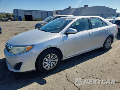 2014 TOYOTA CAMRY LE 4T1BF1FK5EU405952 - główne zdjęcie licytacji z USA - miniatura
