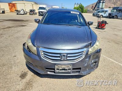 Piąte zdjęcie samochodu w środku: 2011 HONDA ACCORD EXL VIN:1HGCP3F8XBA018897 - miniatura