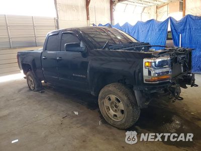 Czwarte zdjęcie samochodu z boku: 2016 CHEVROLET SILVERADO K1500 LT VIN:1GCVKREC9GZ383904 - miniatura