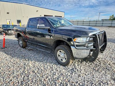 Czwarte zdjęcie samochodu z boku: 2018 RAM 2500 SLT VIN:3C6UR5DL4JG243405 - miniatura