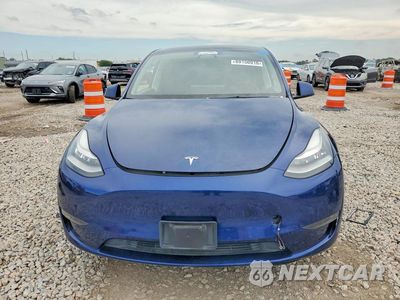 Piąte zdjęcie samochodu w środku: 2022 TESLA MODEL Y VIN:7SAYGDEE2NF480824 - miniatura