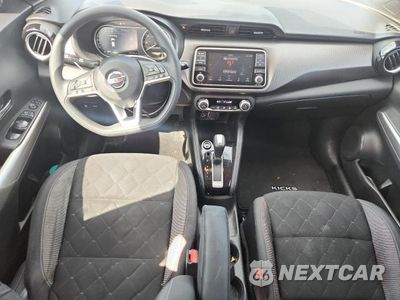 Zdjęcie 8 z 13 samochodu: 2020 NISSAN KICKS SV VIN:3N1CP5CV3LL524783 - miniatura