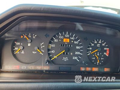 Zdjęcie 9 z 12 samochodu: 1991 MERCEDES-BENZ 300 D VIN:WDB1240231B517199 - miniatura