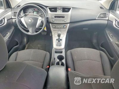 Zdjęcie 8 z 12 samochodu: 2014 NISSAN SENTRA S VIN:3N1AB7AP8EY225396 - miniatura