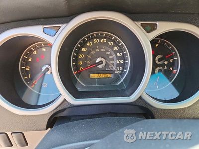 Zdjęcie 9 z 13 samochodu: 2005 TOYOTA 4RUNNER LIMITED VIN:JTEBU17R858051760 - miniatura