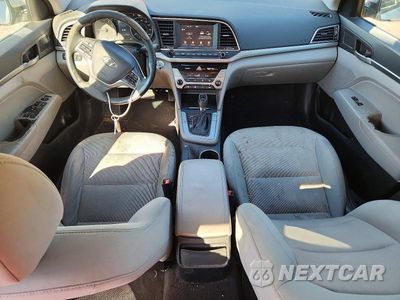 Zdjęcie 8 z 12 samochodu: 2017 HYUNDAI ELANTRA SE VIN:5NPD84LF9HH019601 - miniatura
