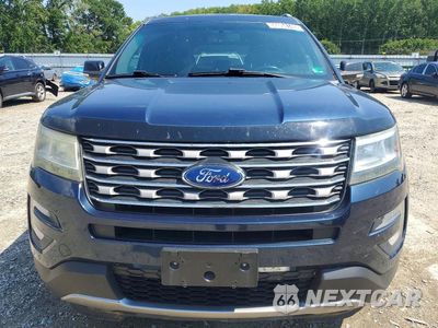 Piąte zdjęcie samochodu w środku: 2017 FORD EXPLORER XLT VIN:1FM5K8D84HGA72395 - miniatura