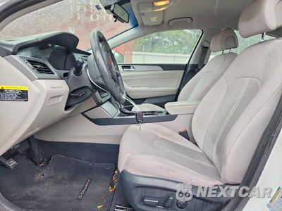 Zdjęcie 7 z 12 samochodu: 2015 HYUNDAI SONATA SE VIN:5NPE24AF5FH030312 - miniatura