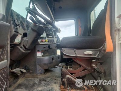 Zdjęcie 7 z 13 samochodu: 2013 MACK CXU613 SEMI TRUCK VIN:1M1AW02Y0DM027607 - miniatura