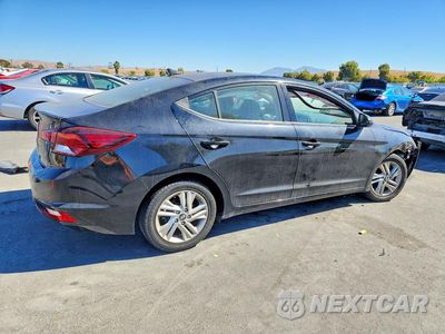 Trzecie zdjęcie samochodu z tyłu: 2019 HYUNDAI ELANTRA SEL VIN:KMHD84LF8KU781214 - miniatura