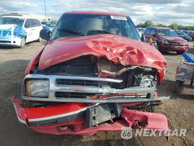 Piąte zdjęcie samochodu w środku: 1995 CHEVROLET BLAZER VIN:1GNDT13W9S2167146 - miniatura