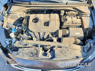 Zdjęcie 11 z 12 samochodu: 2018 HYUNDAI ELANTRA SE VIN:5NPD74LF3JH375146 - miniatura