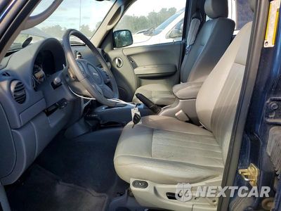 Zdjęcie 7 z 13 samochodu: 2005 JEEP LIBERTY LIMITED VIN:1J4GL58K75W559939 - miniatura