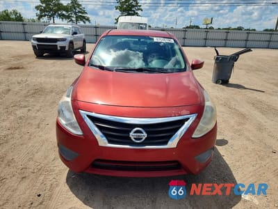 Piąte zdjęcie samochodu w środku: 2016 NISSAN VERSA 1.6 S PLUS VIN:3N1CN7AP1GL833907 - miniatura